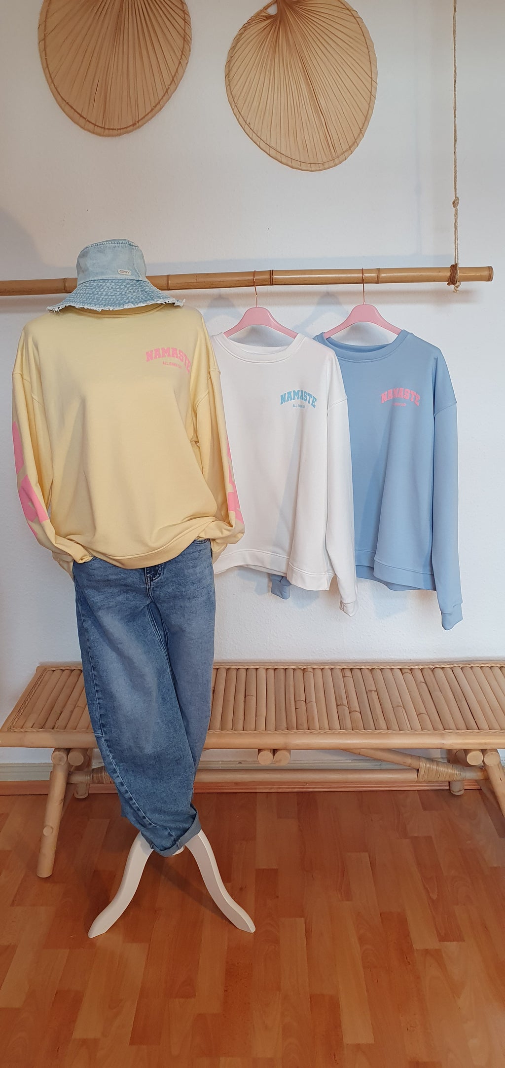 Sweatshirt Namaste